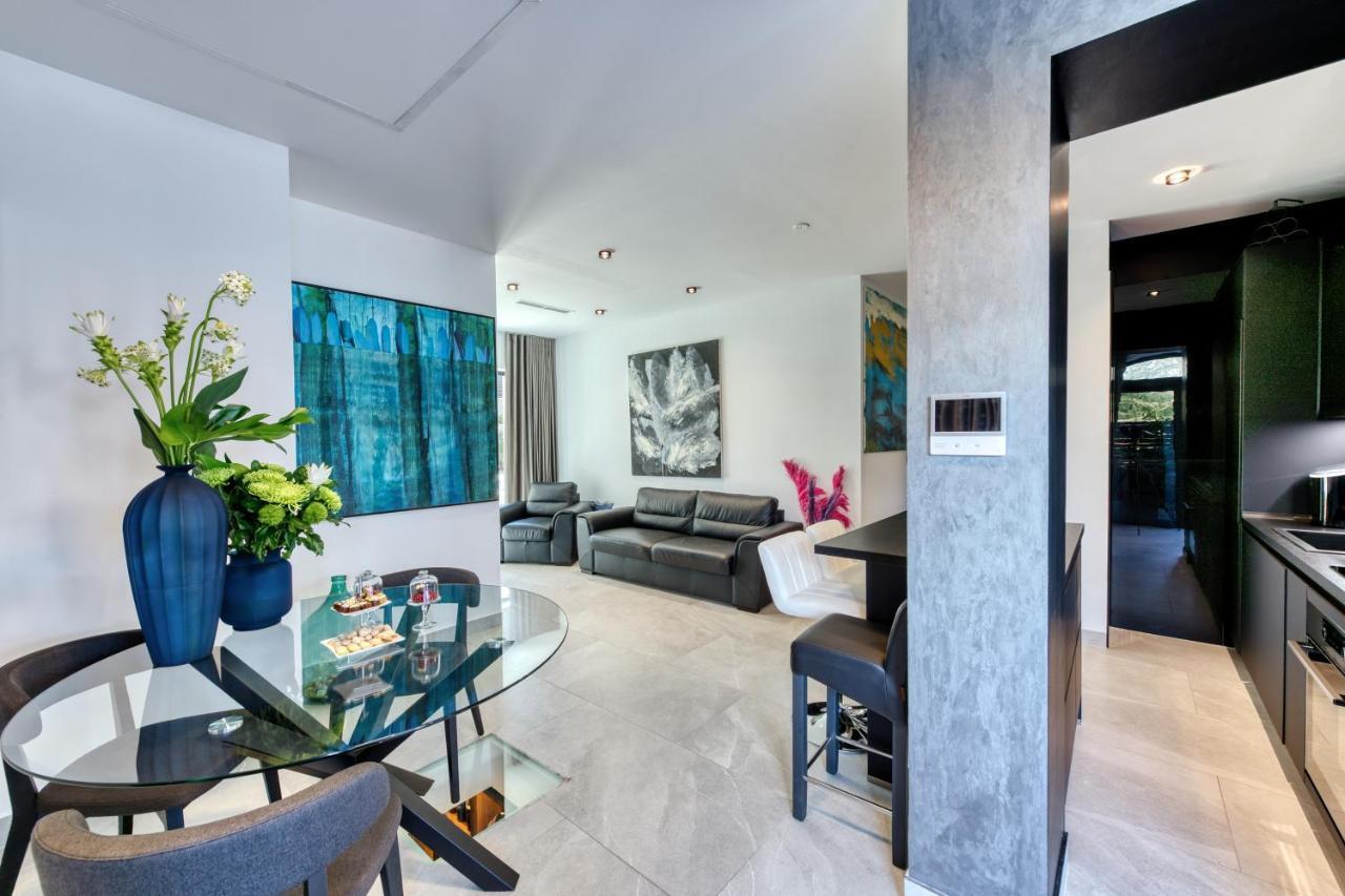 One B With Heated Private Pool Apartamento *