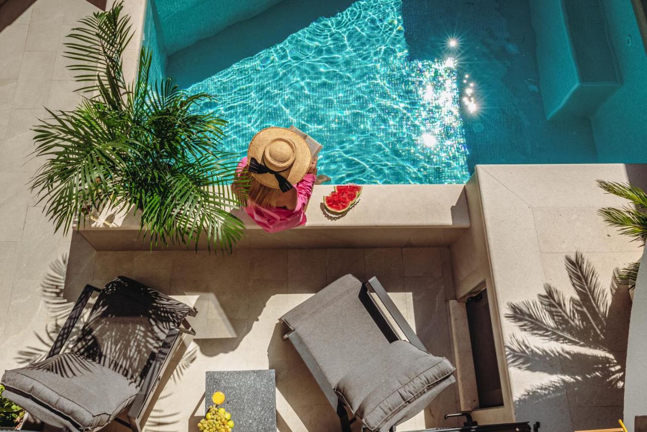 One B With Heated Private Pool Apartamento *