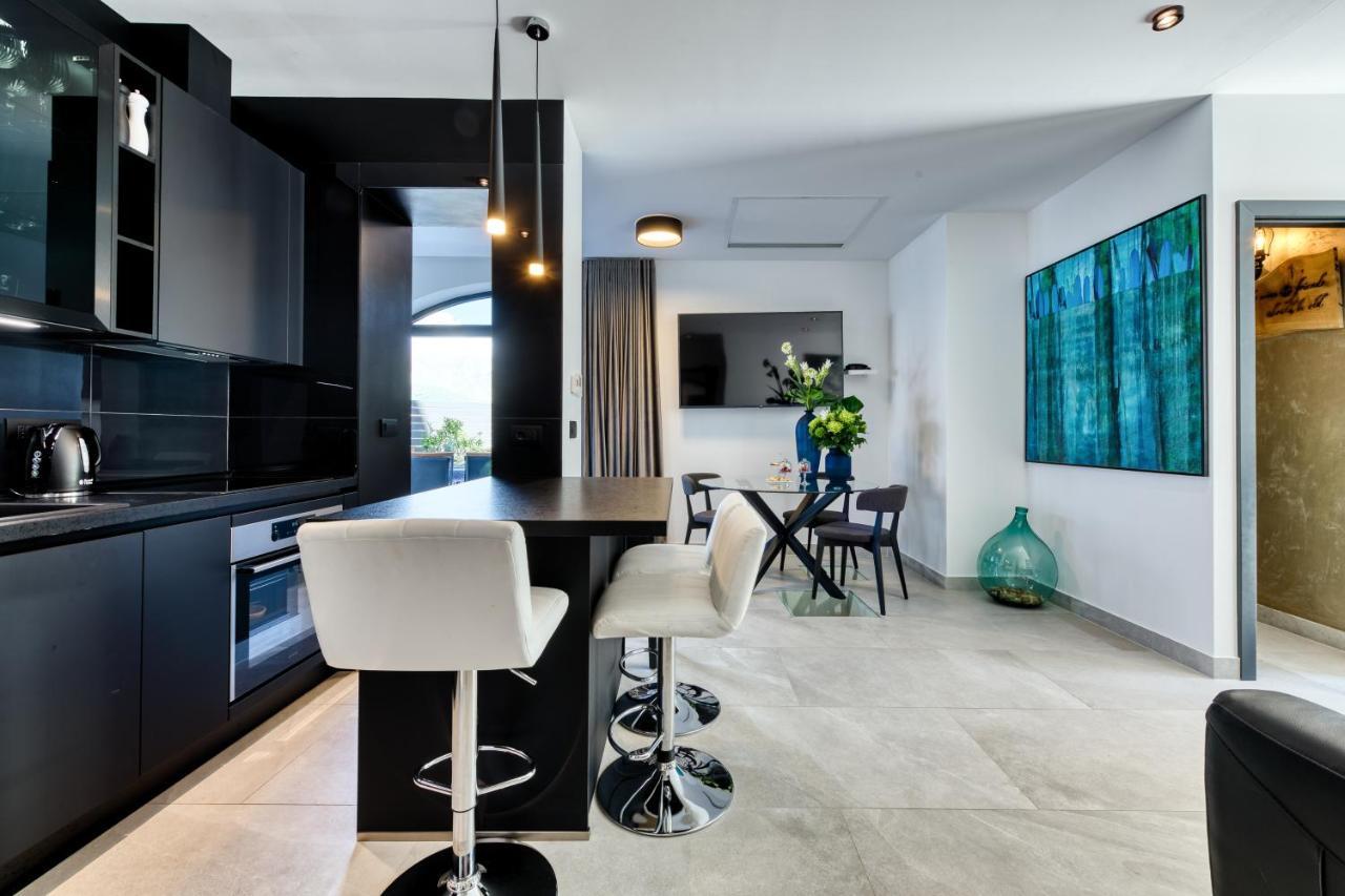 One B With Heated Private Pool Apartamento *